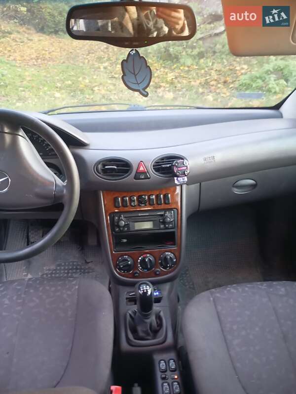 Хэтчбек Mercedes-Benz A-Class 2001 в Тернополе фото 4 Хэтчбек Mercedes-Benz A-Class 2001 в Тернополе