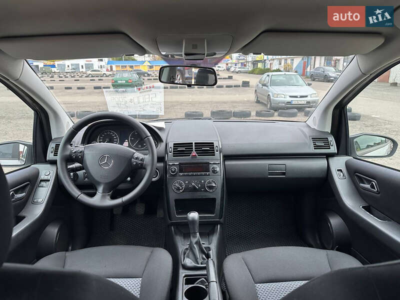 Хетчбек Mercedes-Benz A-Class 2005 в Черкасах фото 15 Хетчбек Mercedes-Benz A-Class 2005 в Черкасах