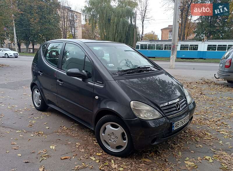 Mercedes-Benz A-Class 2000 Mercedes-Benz A-Class 2000