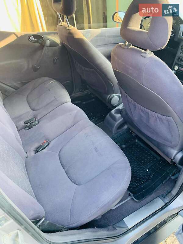 Хэтчбек Mercedes-Benz A-Class 1997 в Чернигове фото 10 Хэтчбек Mercedes-Benz A-Class 1997 в Чернигове