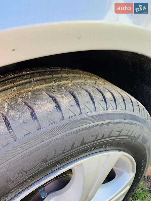 Хэтчбек Mercedes-Benz A-Class 1997 в Чернигове фото 12 Хэтчбек Mercedes-Benz A-Class 1997 в Чернигове