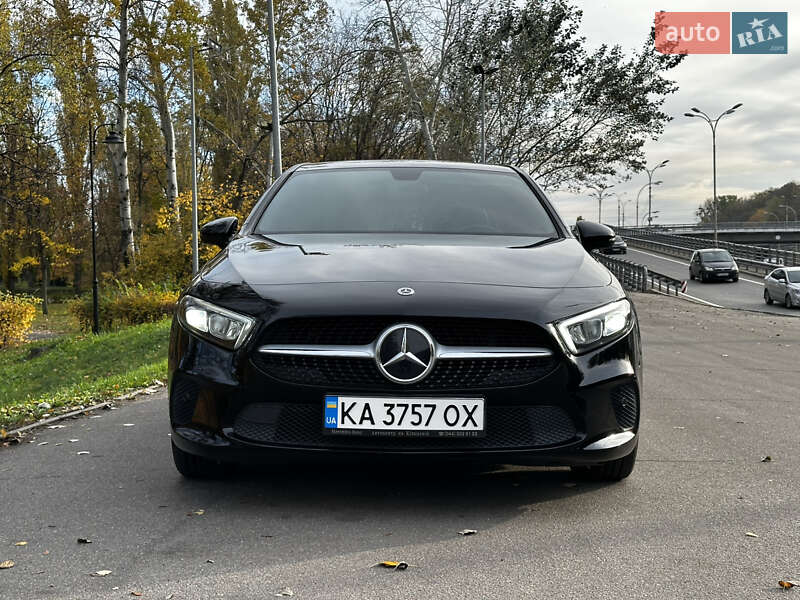 Хэтчбек Mercedes-Benz A-Class 2021 в Киеве фото 10 Хэтчбек Mercedes-Benz A-Class 2021 в Киеве