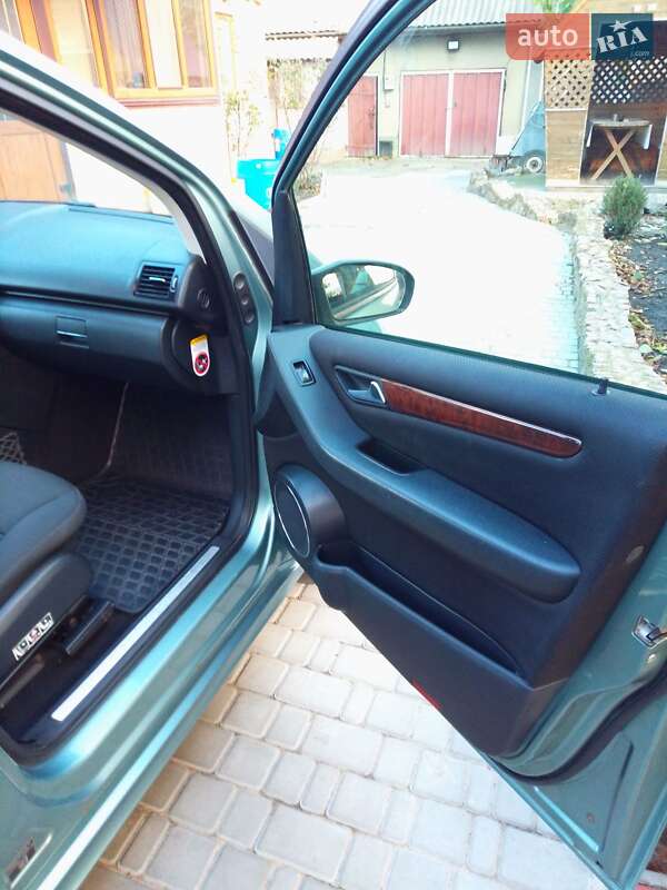 Хэтчбек Mercedes-Benz A-Class 2004 в Погребище