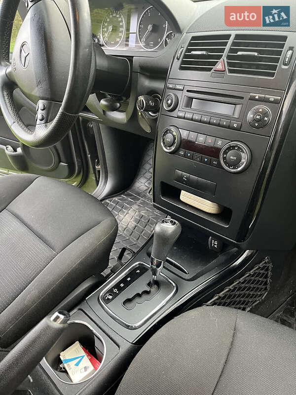 Хэтчбек Mercedes-Benz A-Class 2011 в Коломые фото 27 Хэтчбек Mercedes-Benz A-Class 2011 в Коломые