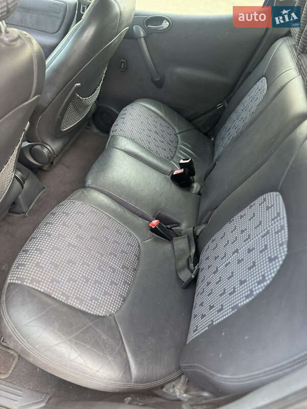 Хетчбек Mercedes-Benz A-Class 1999 в Кропивницькому