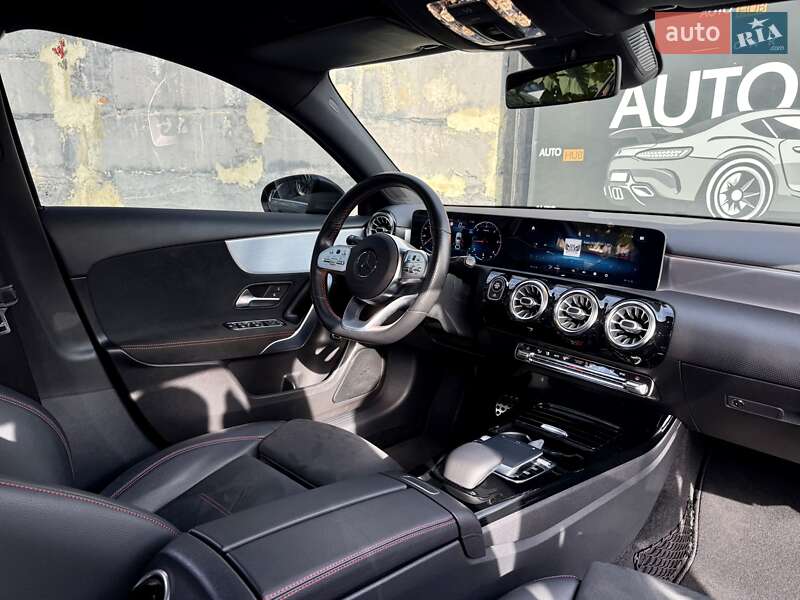 Седан Mercedes-Benz A-Class 2018 в Харькове фото 12 Седан Mercedes-Benz A-Class 2018 в Харькове