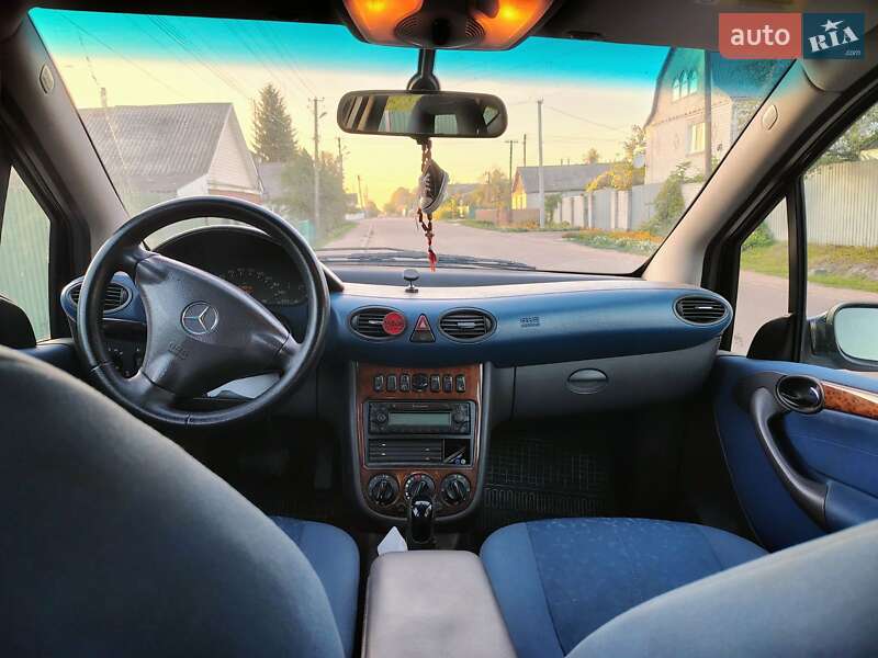 Хетчбек Mercedes-Benz A-Class 2003 в Черняхові фото 11 Хетчбек Mercedes-Benz A-Class 2003 в Черняхові