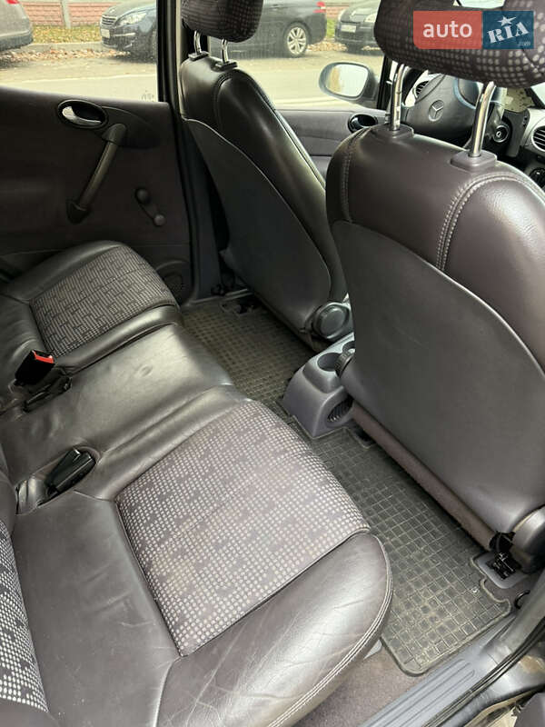 Хэтчбек Mercedes-Benz A-Class 1999 в Киеве фото 5 Хэтчбек Mercedes-Benz A-Class 1999 в Киеве