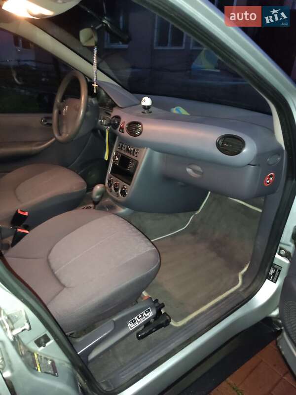 Хэтчбек Mercedes-Benz A-Class 2004 в Лохвице