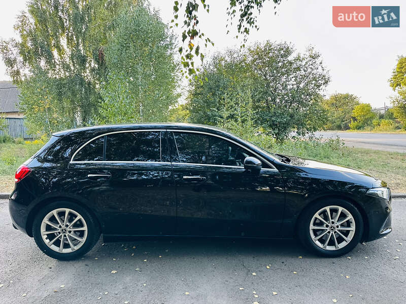 Хэтчбек Mercedes-Benz A-Class 2019 в Лохвице