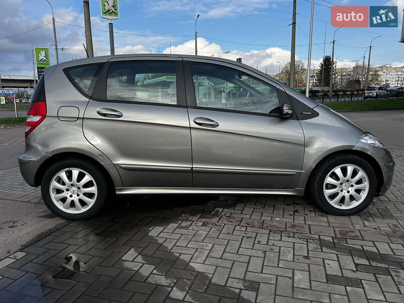 Хэтчбек Mercedes-Benz A-Class 2007 в Луцке фото 6 Хэтчбек Mercedes-Benz A-Class 2007 в Луцке