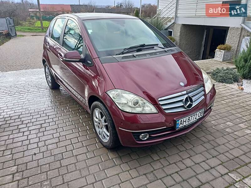 Mercedes-Benz A-Class 2011 Mercedes-Benz A-Class 2011