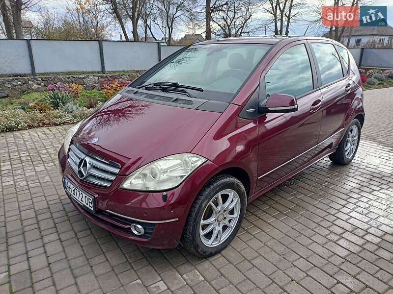 Хэтчбек Mercedes-Benz A-Class 2011 в Жмеринке