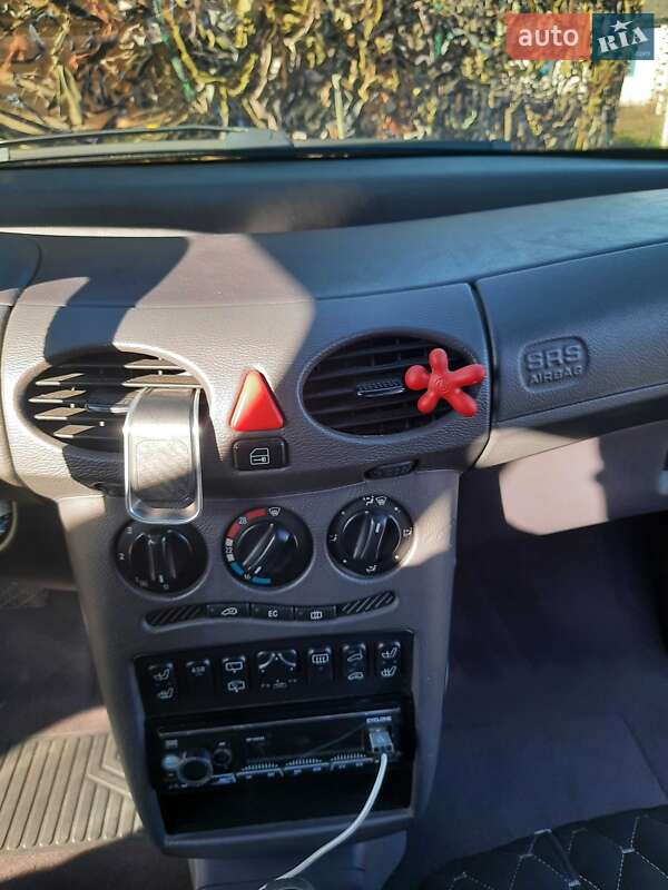 Хетчбек Mercedes-Benz A-Class 2000 в Ратному фото 6 Хетчбек Mercedes-Benz A-Class 2000 в Ратному