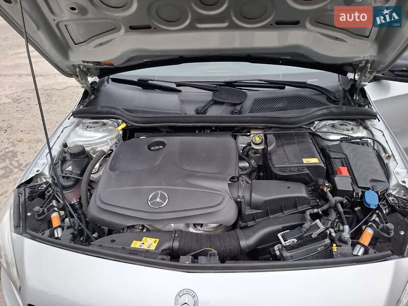 Хэтчбек Mercedes-Benz A-Class 2015 в Киеве
