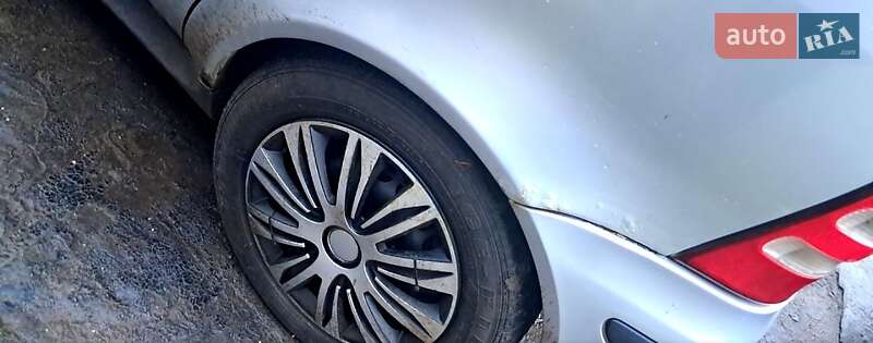 Хэтчбек Mercedes-Benz A-Class 2004 в Новоархангельске фото 3 Хэтчбек Mercedes-Benz A-Class 2004 в Новоархангельске