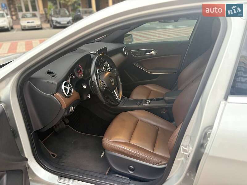 Хетчбек Mercedes-Benz A-Class 2012 в Києві фото 18 Хетчбек Mercedes-Benz A-Class 2012 в Києві