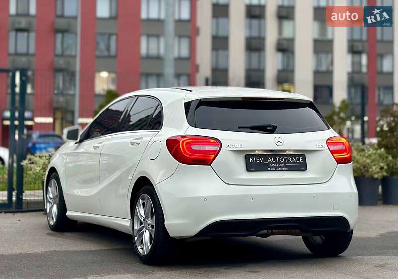 Хетчбек Mercedes-Benz A-Class 2012 в Києві фото 12 Хетчбек Mercedes-Benz A-Class 2012 в Києві