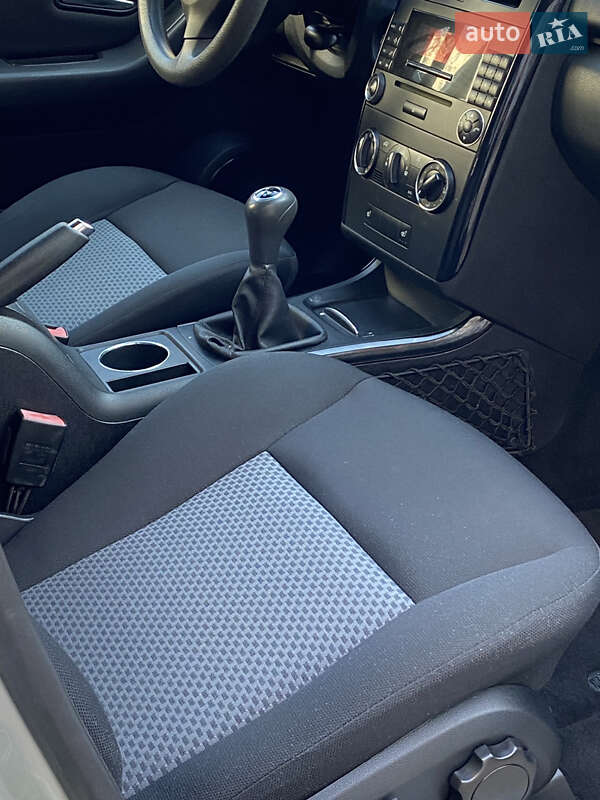 Хетчбек Mercedes-Benz A-Class 2007 в Хмельницькому фото 9 Хетчбек Mercedes-Benz A-Class 2007 в Хмельницькому