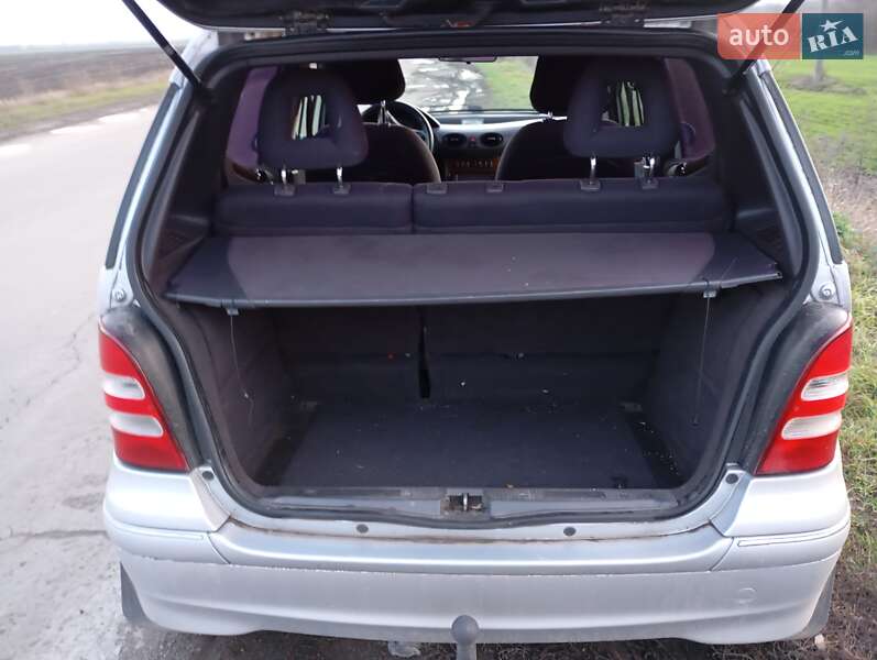 Хетчбек Mercedes-Benz A-Class 2001 в Охтирці фото 7 Хетчбек Mercedes-Benz A-Class 2001 в Охтирці