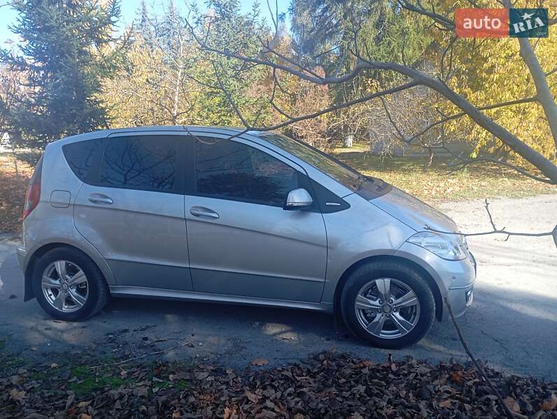 Хетчбек Mercedes-Benz A-Class 2010 в Борщеві