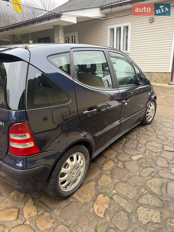 Хэтчбек Mercedes-Benz A-Class 2003 в Кутах