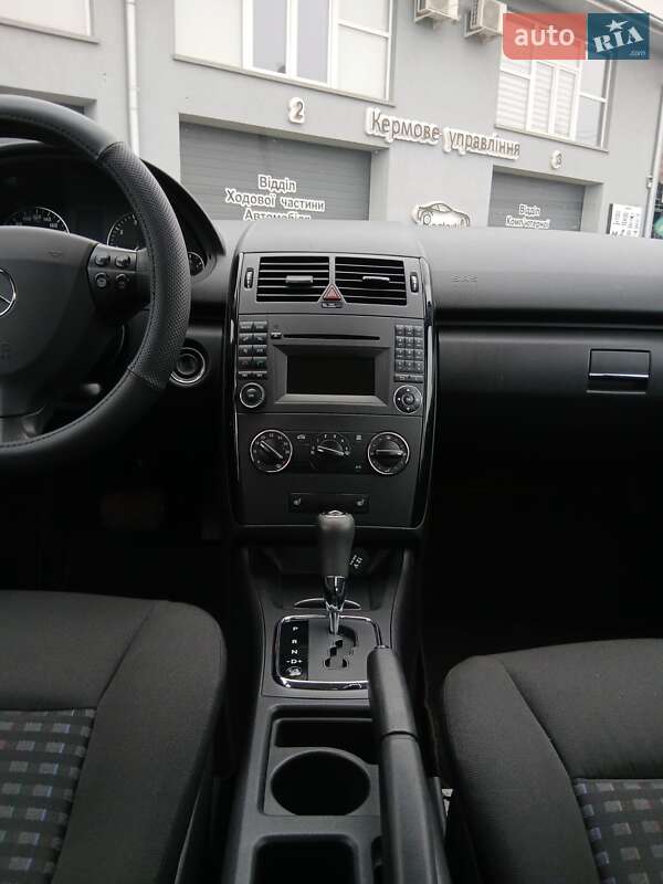 Хэтчбек Mercedes-Benz A-Class 2010 в Черновцах