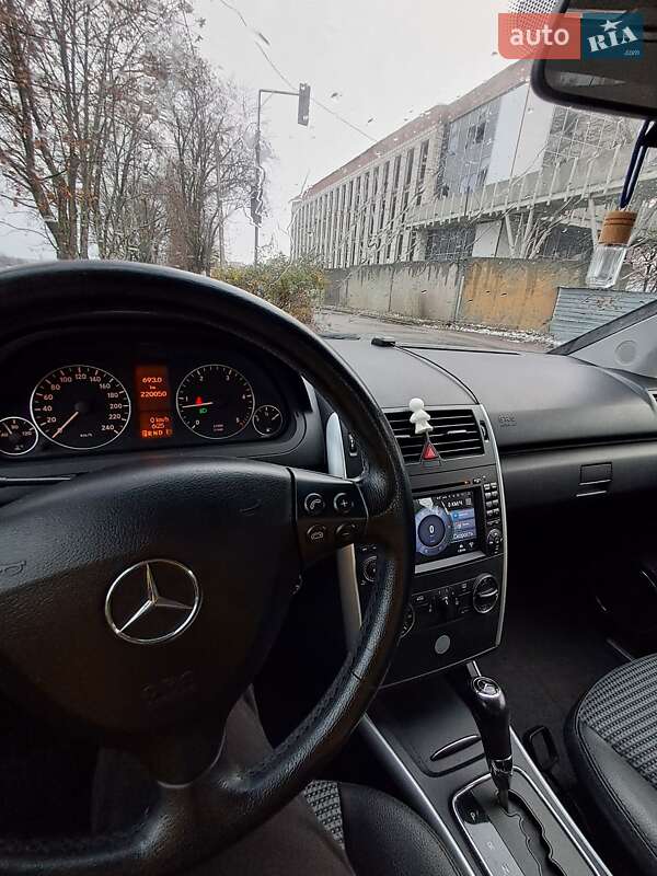 Хетчбек Mercedes-Benz A-Class 2005 в Харкові фото 28 Хетчбек Mercedes-Benz A-Class 2005 в Харкові
