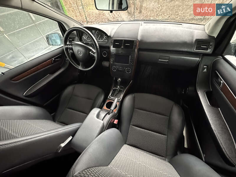 Хэтчбек Mercedes-Benz A-Class 2011 в Киеве