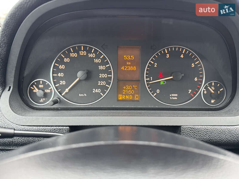 Хэтчбек Mercedes-Benz A-Class 2011 в Киеве