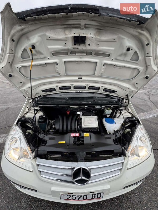 Хэтчбек Mercedes-Benz A-Class 2011 в Киеве