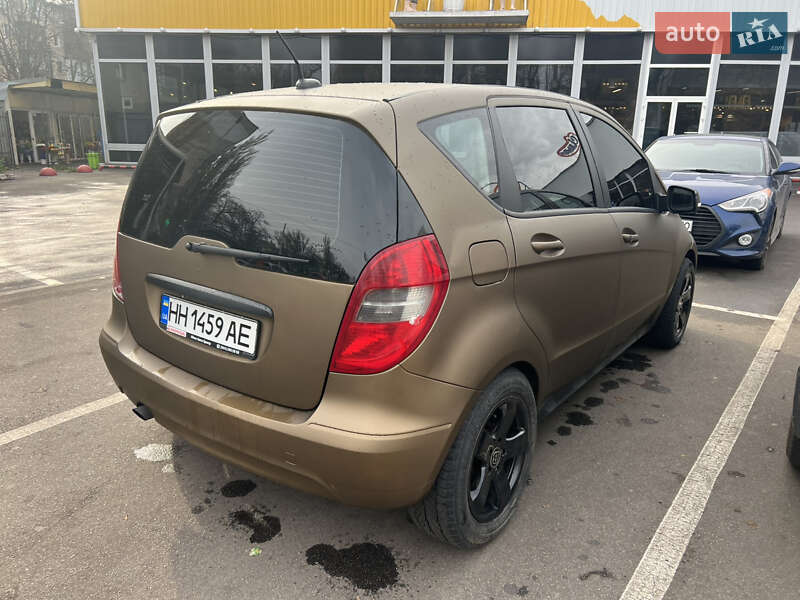 Хетчбек Mercedes-Benz A-Class 2010 в Одесі фото 5 Хетчбек Mercedes-Benz A-Class 2010 в Одесі