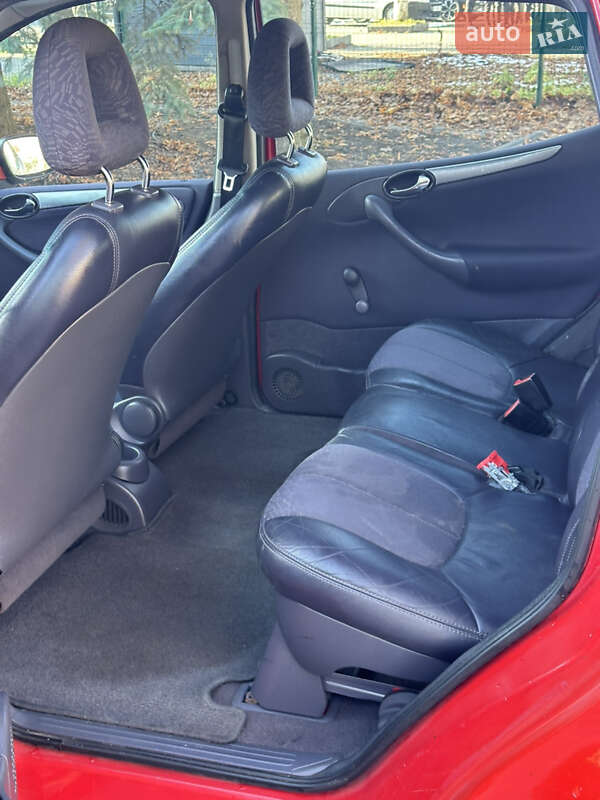 Хетчбек Mercedes-Benz A-Class 2002 в Рівному