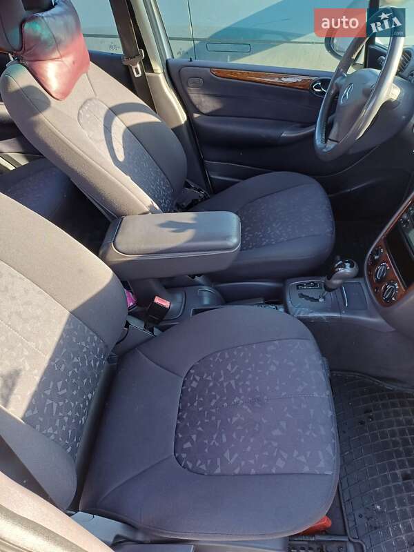 Хэтчбек Mercedes-Benz A-Class 2002 в Львове фото 7 Хэтчбек Mercedes-Benz A-Class 2002 в Львове