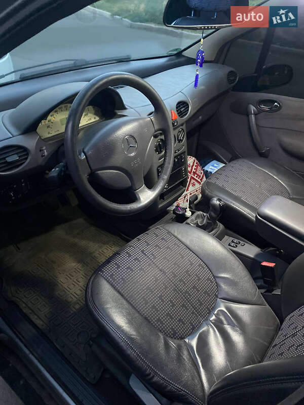 Хэтчбек Mercedes-Benz A-Class 2000 в Черкассах фото 5 Хэтчбек Mercedes-Benz A-Class 2000 в Черкассах