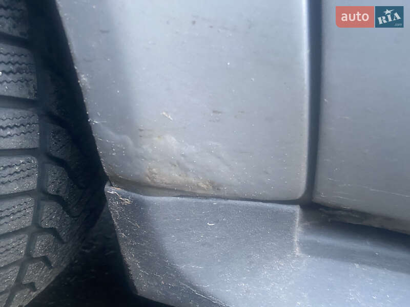 Хэтчбек Mercedes-Benz A-Class 2000 в Черкассах фото 10 Хэтчбек Mercedes-Benz A-Class 2000 в Черкассах