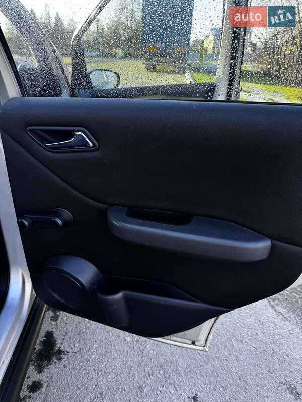 Хэтчбек Mercedes-Benz A-Class 2004 в Луцке