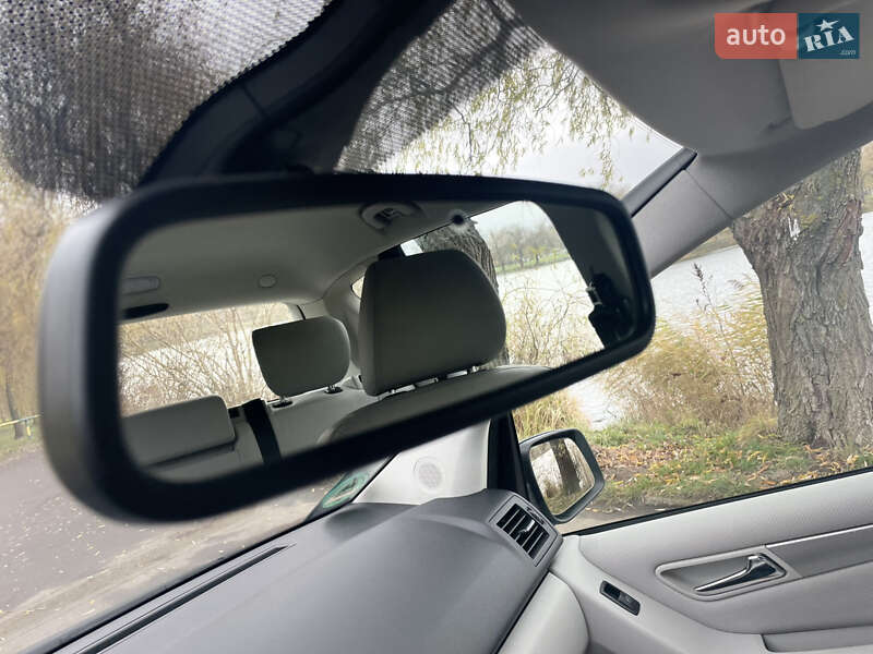 Хэтчбек Mercedes-Benz A-Class 2010 в Ровно фото 18 Хэтчбек Mercedes-Benz A-Class 2010 в Ровно