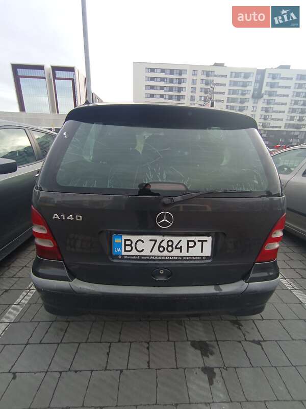 Хетчбек Mercedes-Benz A-Class 2001 в Стрию