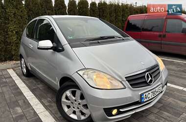 Купе Mercedes-Benz A-Class 2010 в Луцке