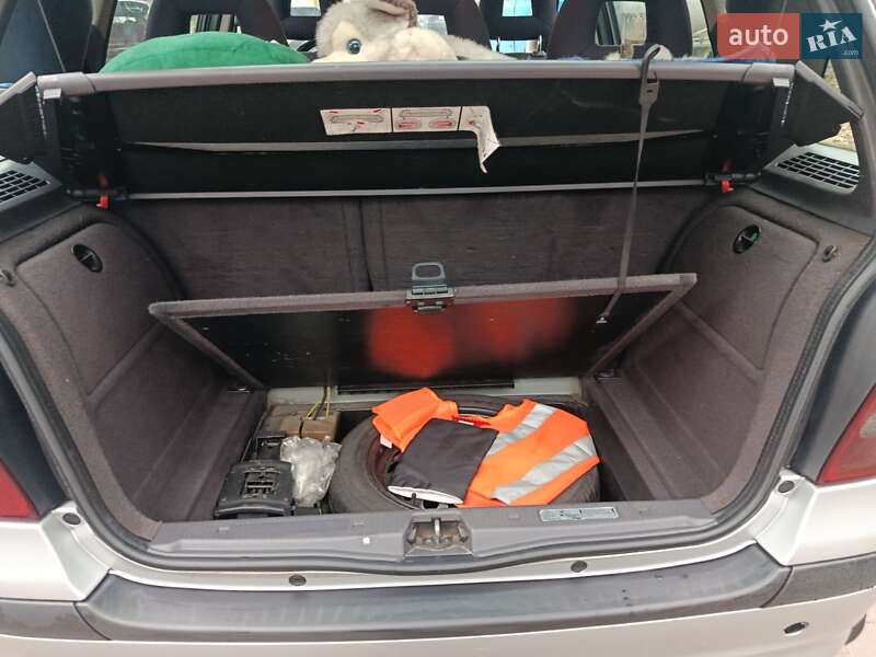 Хэтчбек Mercedes-Benz A-Class 2003 в Тернополе фото 23 Хэтчбек Mercedes-Benz A-Class 2003 в Тернополе