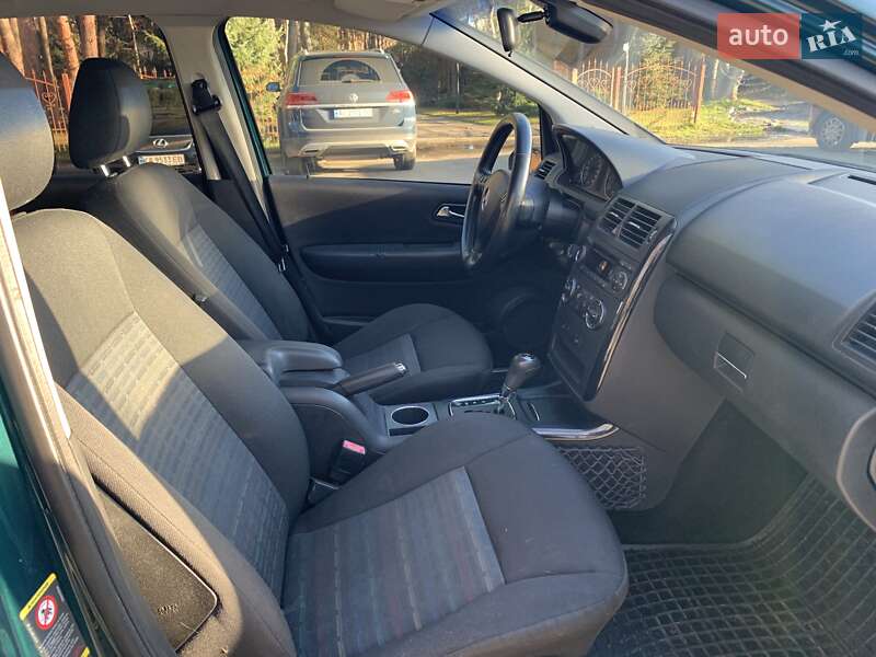 Хетчбек Mercedes-Benz A-Class 2005 в Києві фото 14 Хетчбек Mercedes-Benz A-Class 2005 в Києві