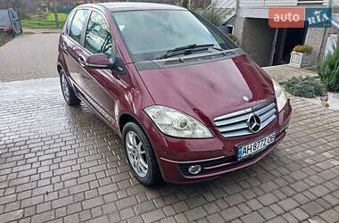 Хэтчбек Mercedes-Benz A-Class 2011 в Браиловом