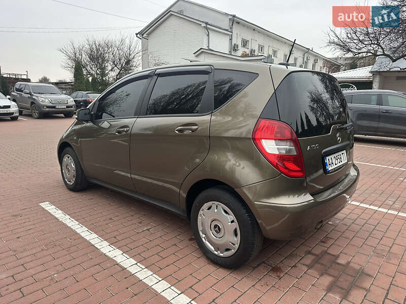 Хэтчбек Mercedes-Benz A-Class 2010 в Прилуках
