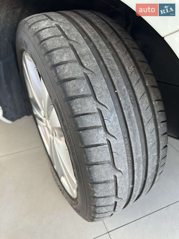 Хэтчбек Mercedes-Benz A-Class 2016 в Одессе