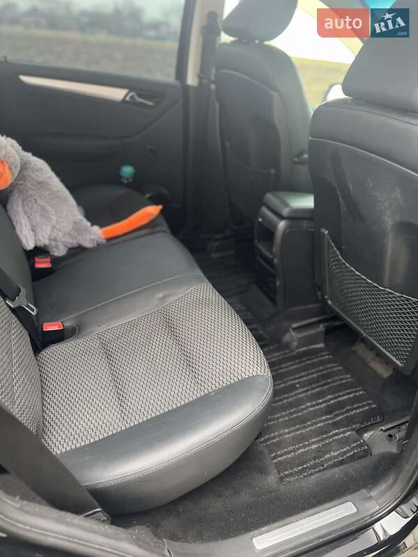 Хетчбек Mercedes-Benz A-Class 2010 в Вінниці фото 8 Хетчбек Mercedes-Benz A-Class 2010 в Вінниці