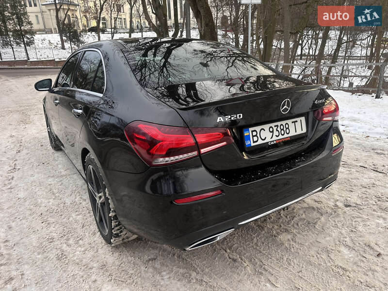 Седан Mercedes-Benz A-Class 2019 в Львове