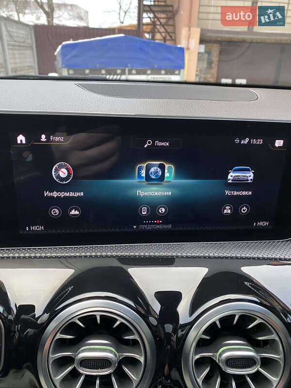 Седан Mercedes-Benz A-Class 2019 в Києві фото 55 Седан Mercedes-Benz A-Class 2019 в Києві