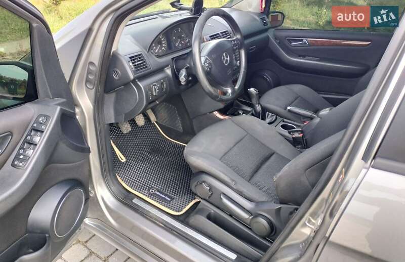 Хэтчбек Mercedes-Benz A-Class 2004 в Виннице