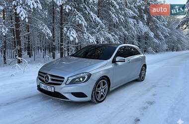 Хэтчбек Mercedes-Benz A-Class 2012 в Киеве